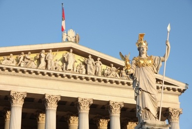 Parlament Österreich Pallas Athene, © © Vladimir Mucibabic - Fotolia.com