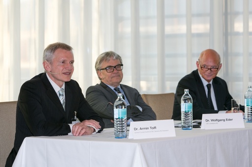 V.l.n.r.: Dr. Armin Toifl, Dr. Wolfgang Eder, Mag. Robert Kastil., © voestalpine